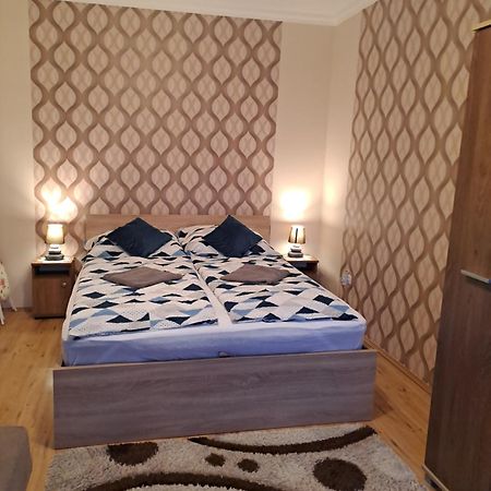 Katalin Apartman Hajdúszoboszló المظهر الخارجي الصورة